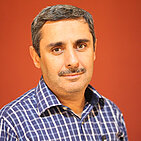 Babak Eshrati