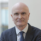 Axel R. Pries