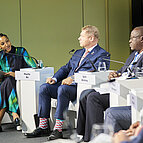 Panel Discussion, Monday 17